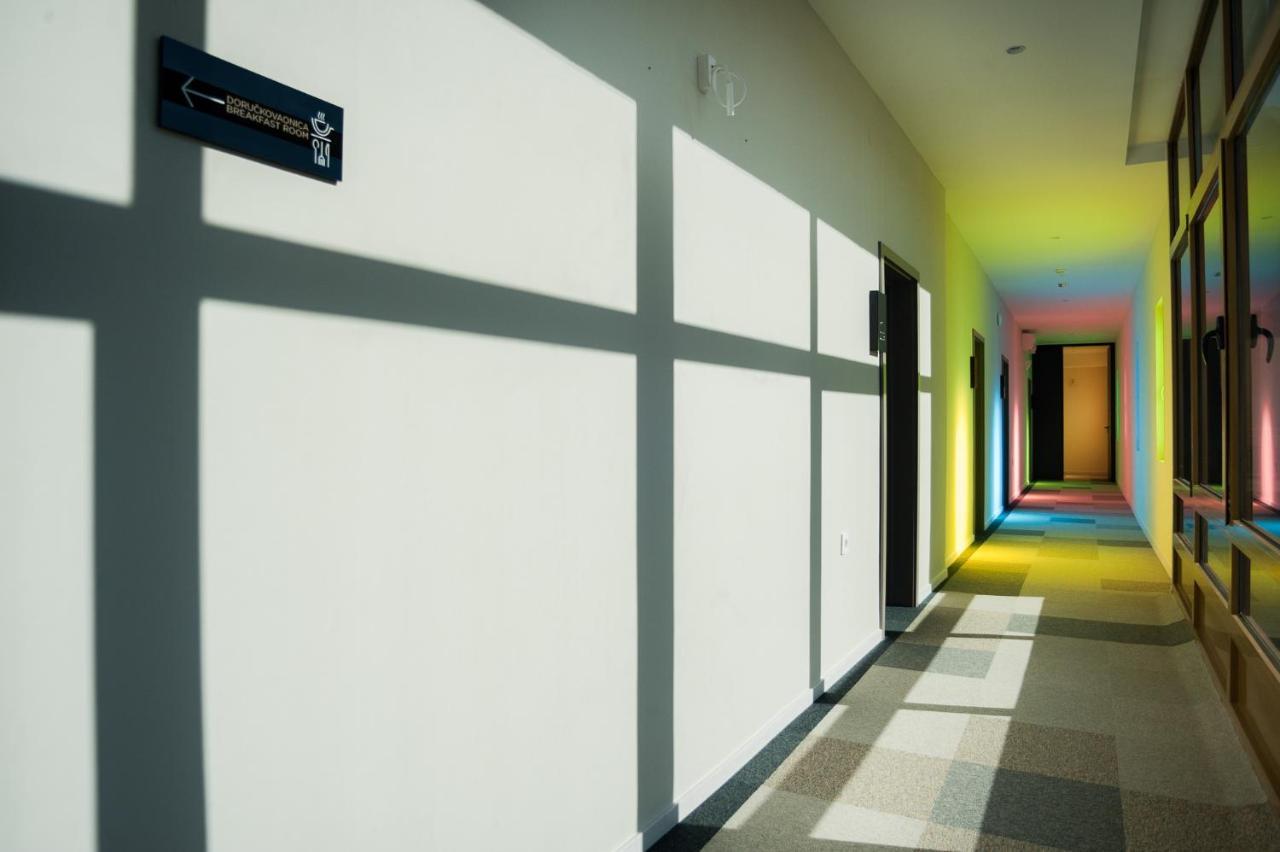 סובוטיקה Hotel Forum Garni מראה חיצוני תמונה