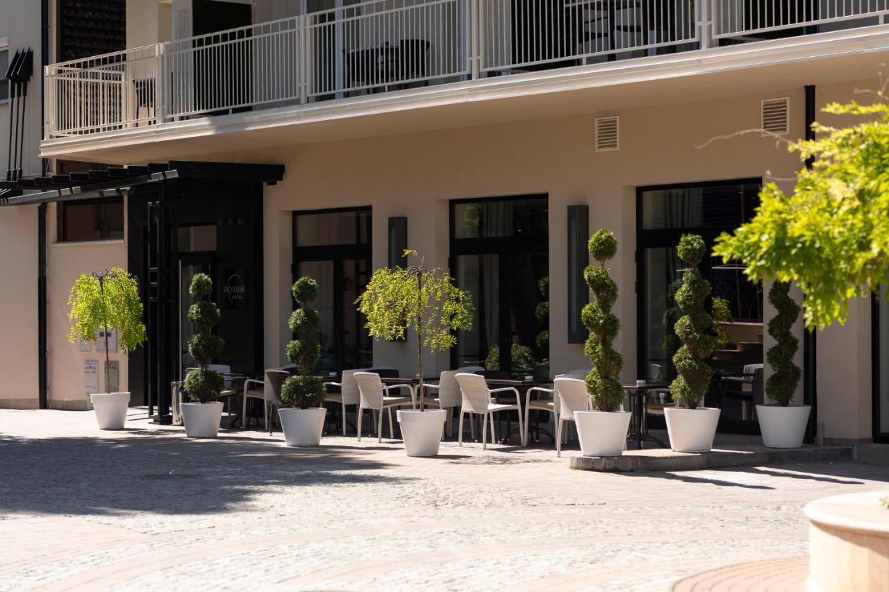 סובוטיקה Hotel Forum Garni מראה חיצוני תמונה